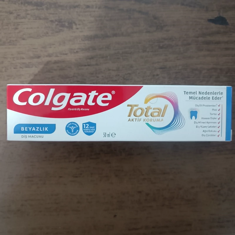 خمیر دندان سفید کننده کلگیت TOTAL ACTIVE PROTECTION حجم 50 میل