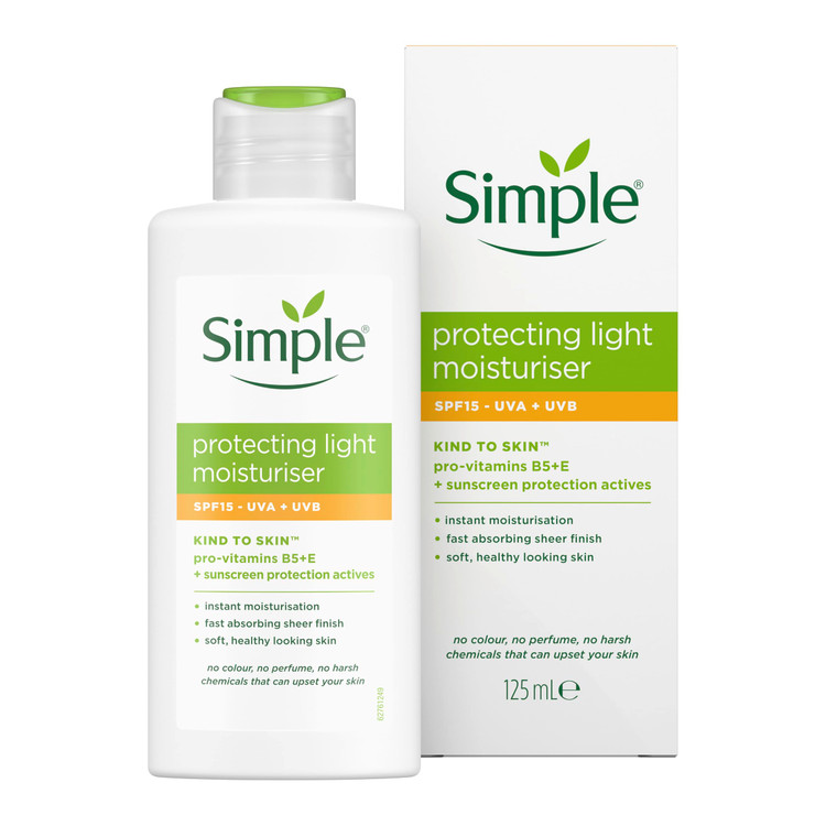 کرم مرطوب کننده محافظت کننده سبک SPF15 Protecting Light Moisturiser SPF15 UVA + UVB 125ml