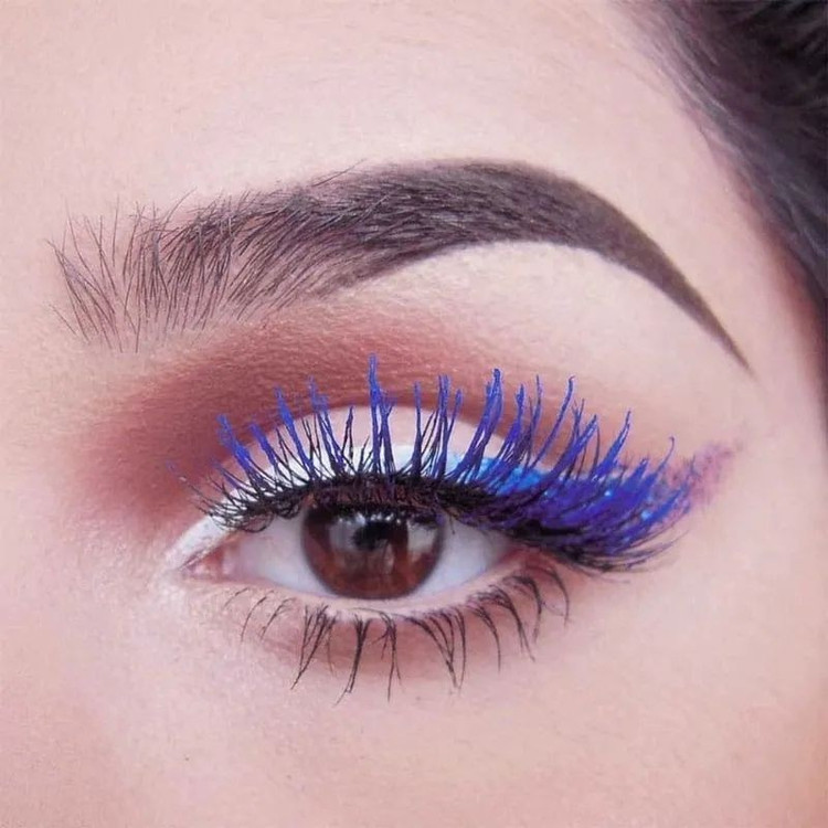 ریمل حجم دهنده آبی گابرینی مدل dark blue