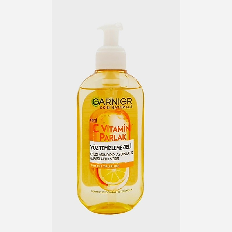 ژل شستشوی ویتامین سی گارنیر GARNIER